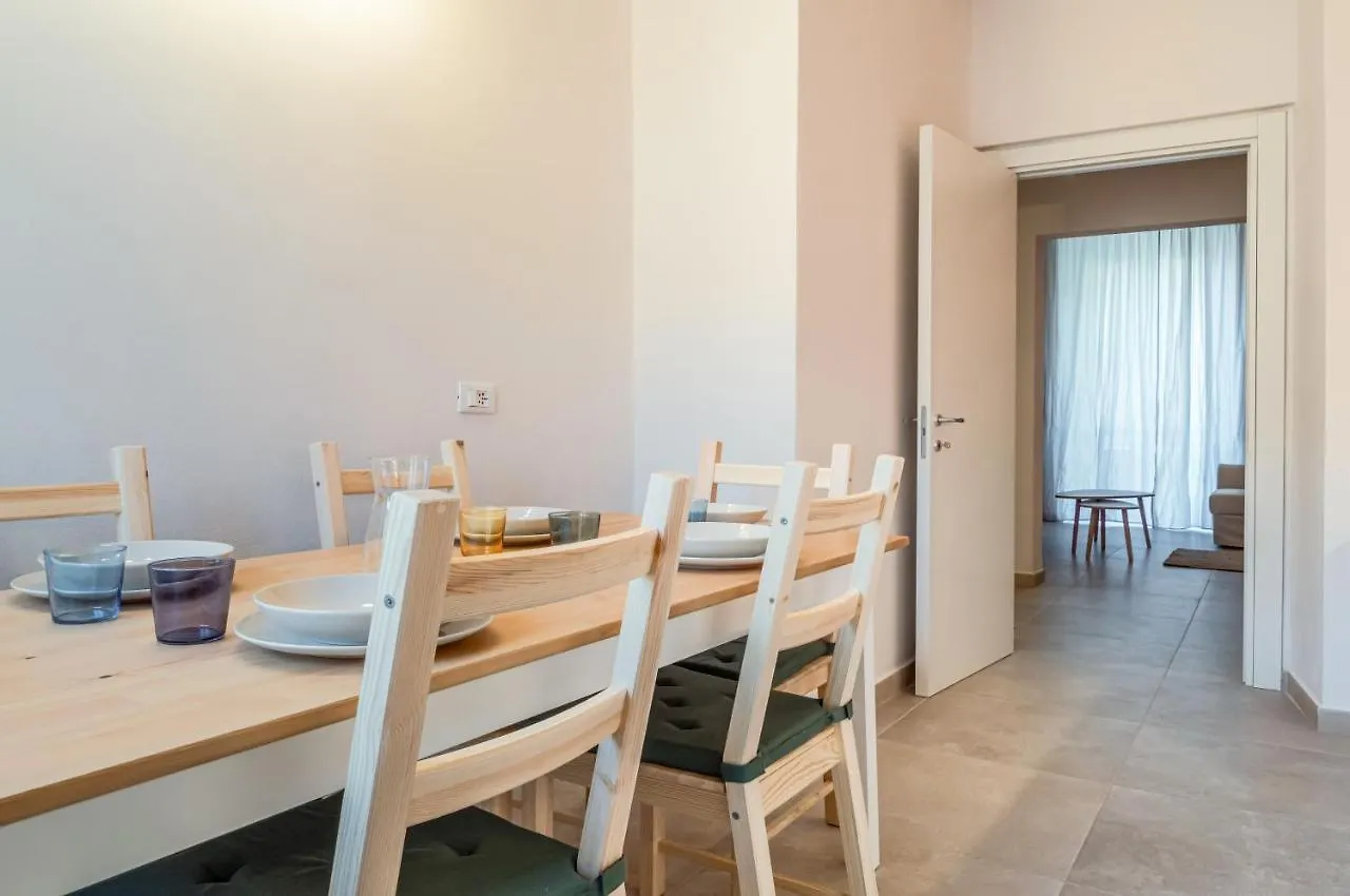 Lovely Oasi Apartment X7 - Near Central Station La Spezia